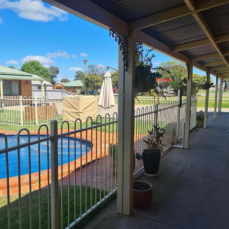 Regency Court Motel Cobram Exterior foto